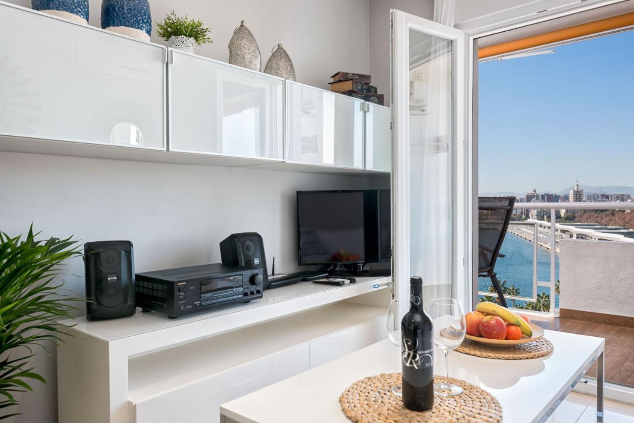 Susana Beach Apartment In Malaga By Solaga Holiday Homes Ngoại thất bức ảnh