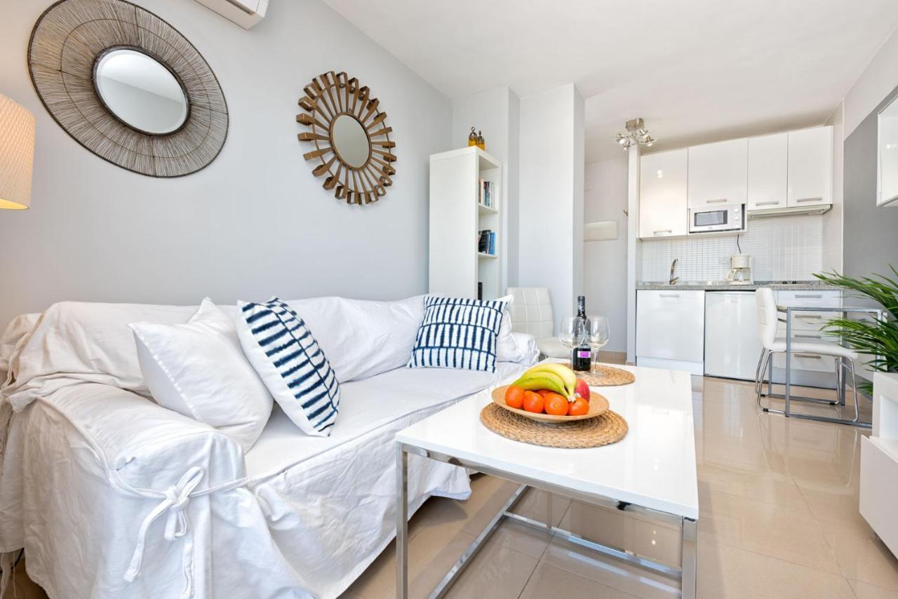 Susana Beach Apartment In Malaga By Solaga Holiday Homes Ngoại thất bức ảnh